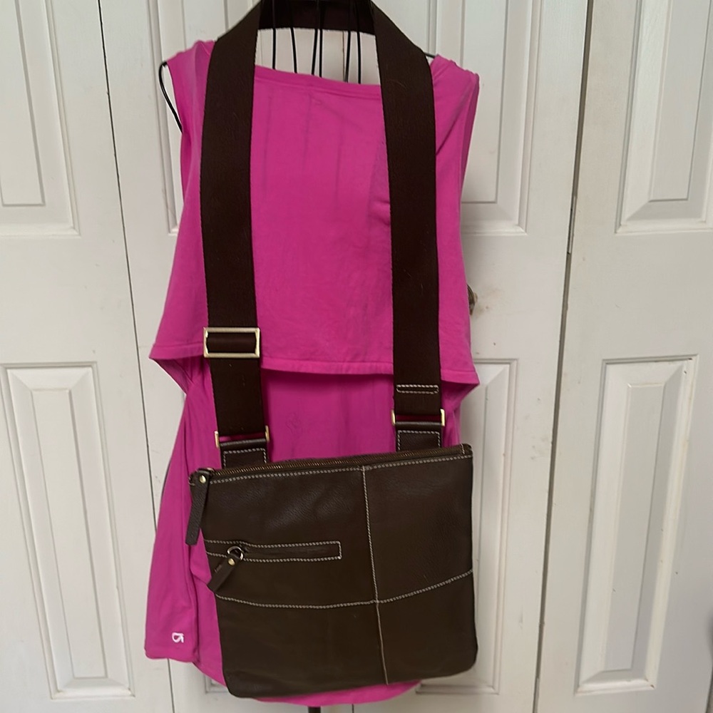 Amerileather Slim Cross-Body Messenger Bag